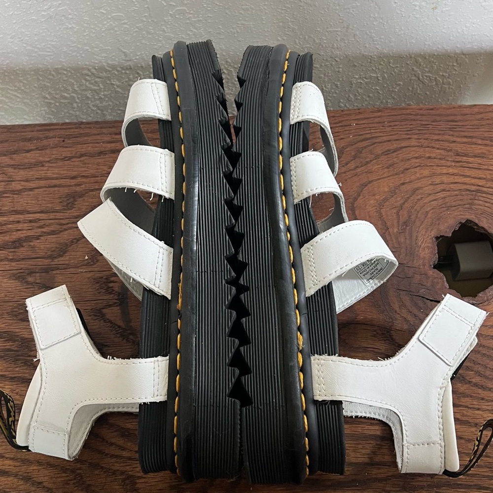 Dr. Martens Blaire Hydro White - Picture 3 of 7
